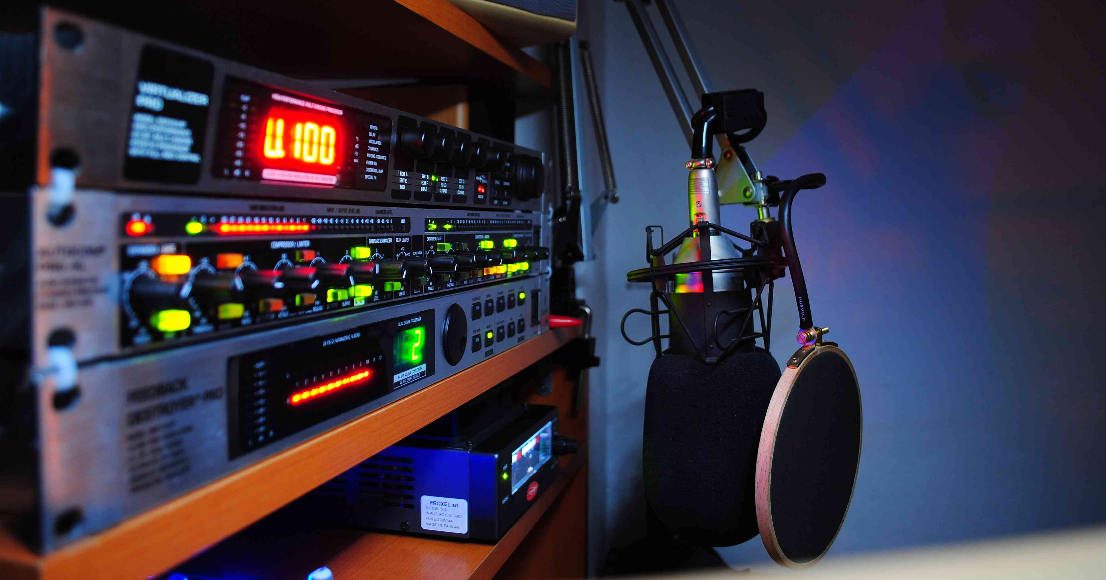 RADIOSTUDIO